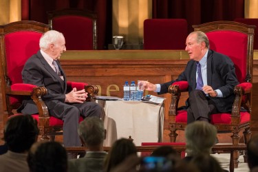 Charla entre José María Gay de Liébana & Leopoldo Abadía