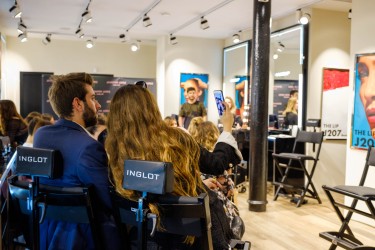 Inauguración tienda Inglot by Jennifer López en Barcelona