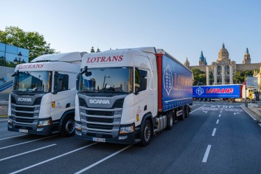 Lotrans Portes, reportaje de la nueva flota de camiones