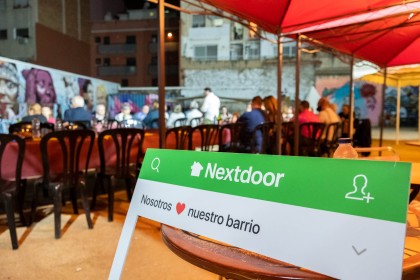 Encuentro de vecinos usuarios de la app Nextdoor