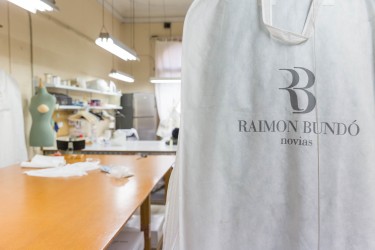 Evento de presentación vestidos de novia Raimon Mundo